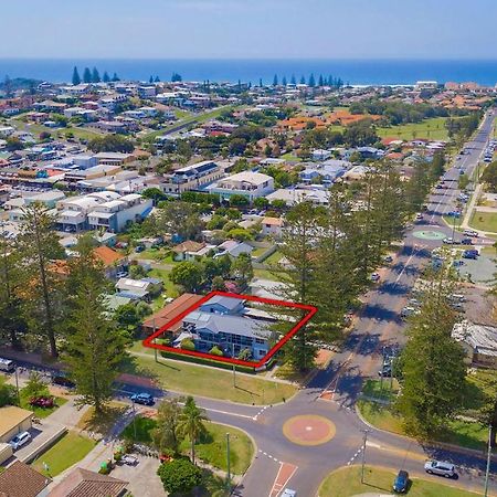 Adrift Apartments Yamba Exterior foto